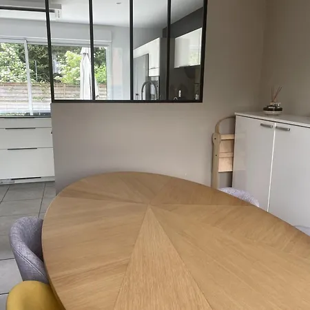 Maison Individuelle Holiday home *