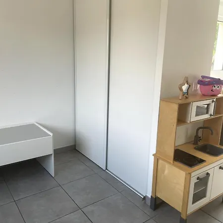 Maison Individuelle Holiday home *