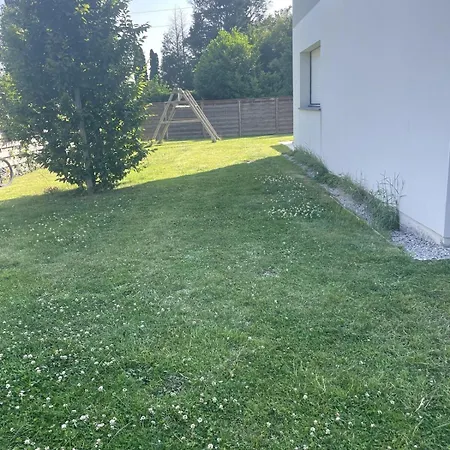 Maison Individuelle Holiday home *